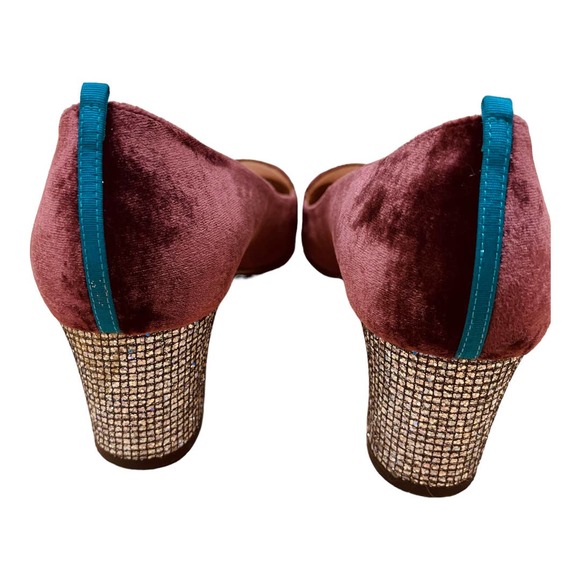 SJP by Sarah Jessica Parker Daze Velvet Cap Toe Mid Heel Pumps - Picture 4 of 8